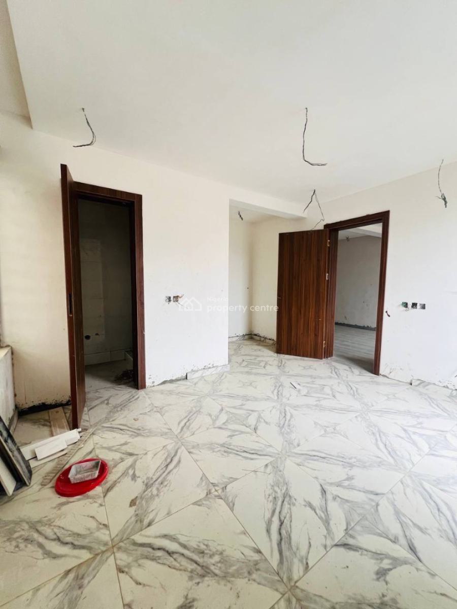 2 Bedroom Apartment, Ologolo, Lekki, Lagos, Block of Flats for Sale