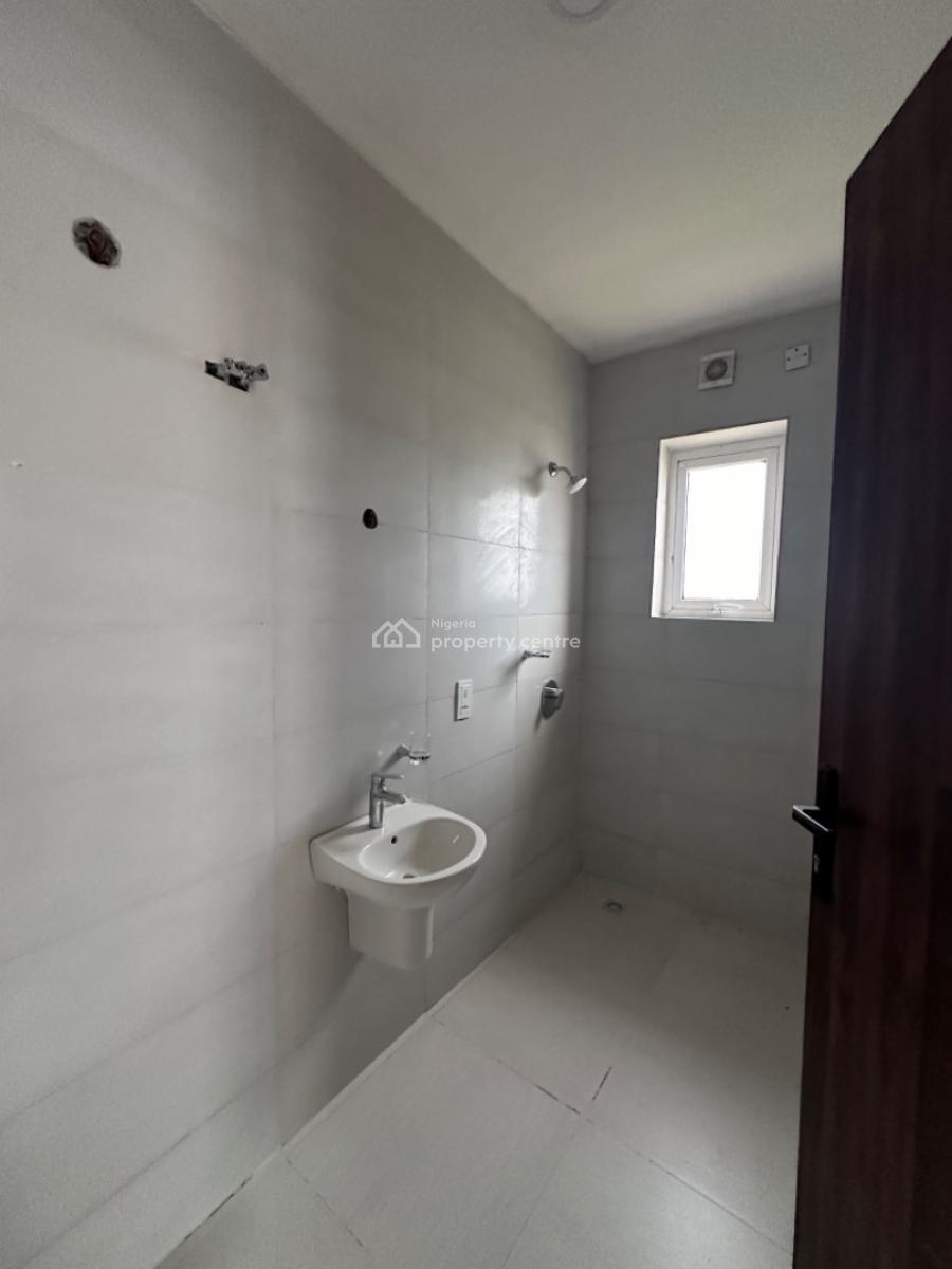 Classy Home, Twin Lakes Estate By Chevron, Lekki, Lagos, Semi-detached Duplex for Rent