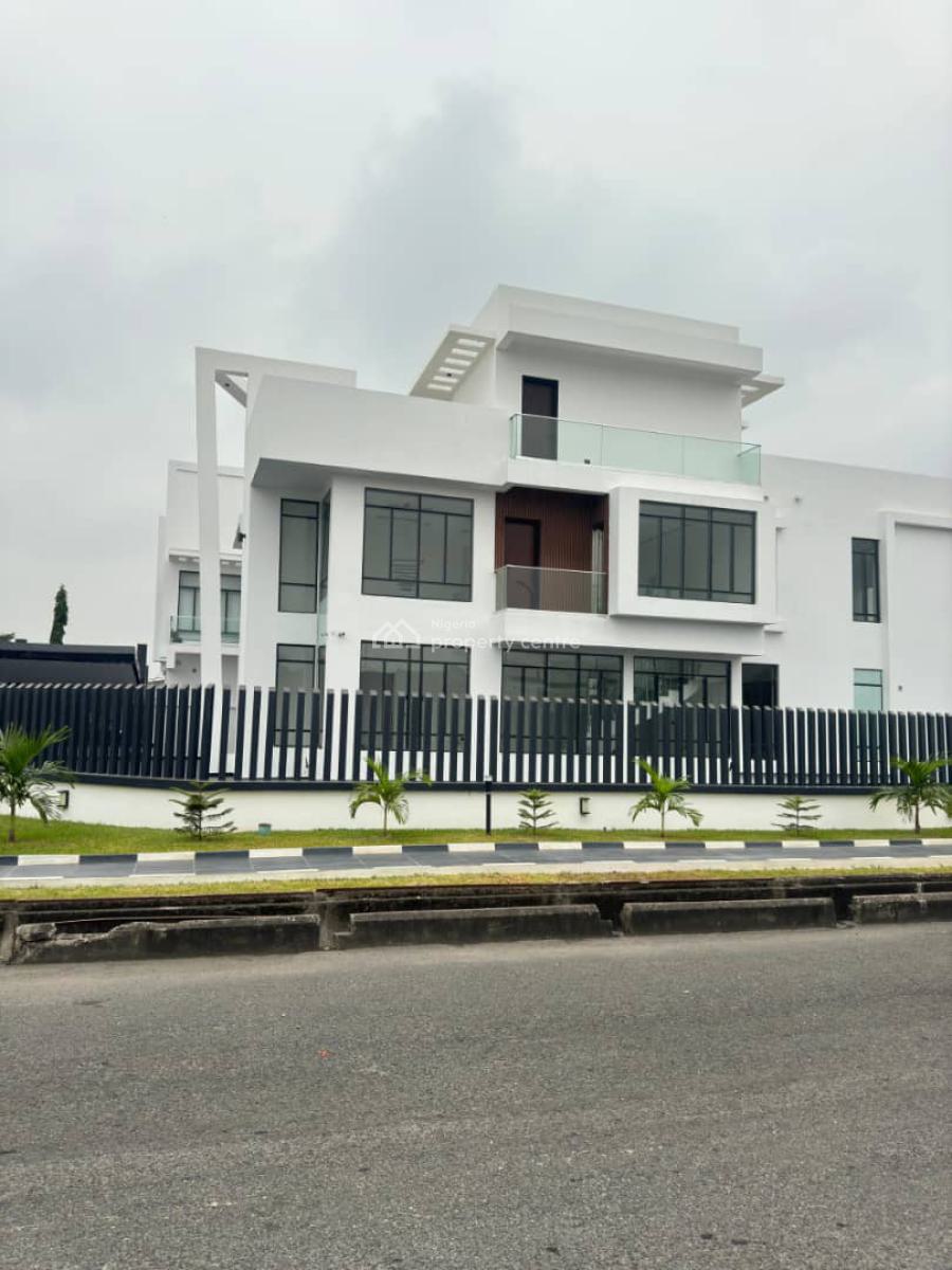 a Unique and Remarkable 6 Bedroom Detached Home with 2bq, Pinnock Beach Estate, Lekki, Lagos, Detached Duplex for Sale