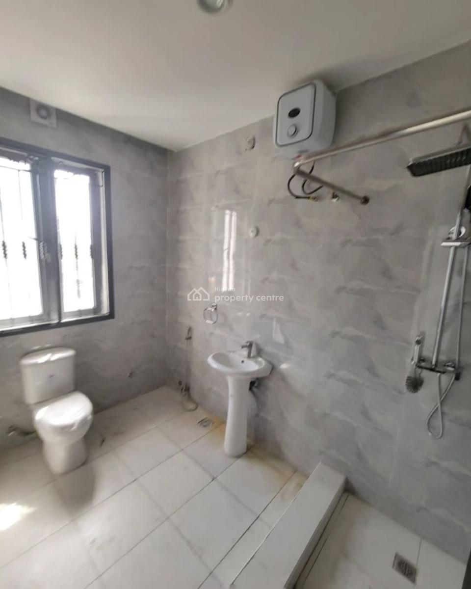 Newly Built and Serviced with 24/7 Power Supply 2 Bedroom En-suite Flat, Ikoyi, Lagos, Flat / Apartment for Rent