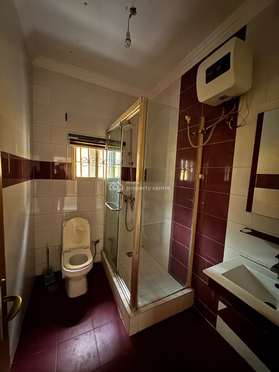 Well Maintained 3 Bedroom Apartment, Chevron, Lekki Expressway, Lekki, Lagos, Flat / Apartment for Rent