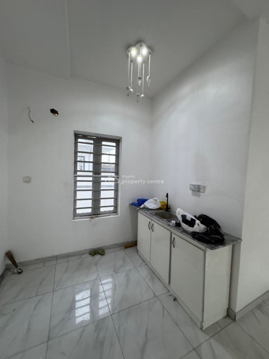 Self Contain Studio, Dominos, Agungi, Lekki, Lagos, Self Contain (single Rooms) for Rent