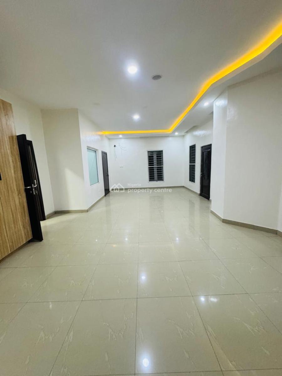 Exquisite 4 Bedroom Fully Detached Duplex with Bq in a Well Secured Estate, Chevron, Lekki, Lagos, Detached Duplex for Sale