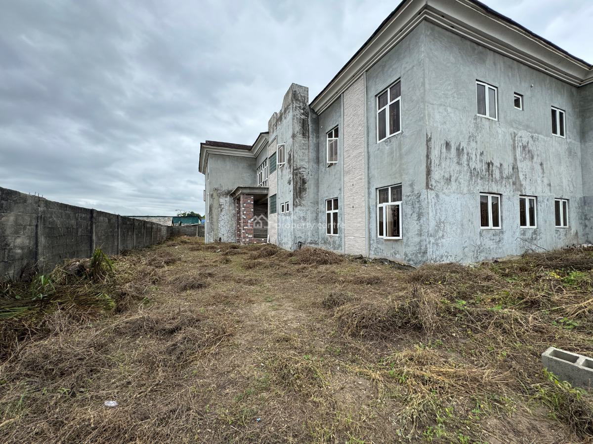 a Spacious 15 Rooms Newly Built Hotel for Urgent Deal, Ibeju Lekki, Lagos, Hotel / Guest House for Sale