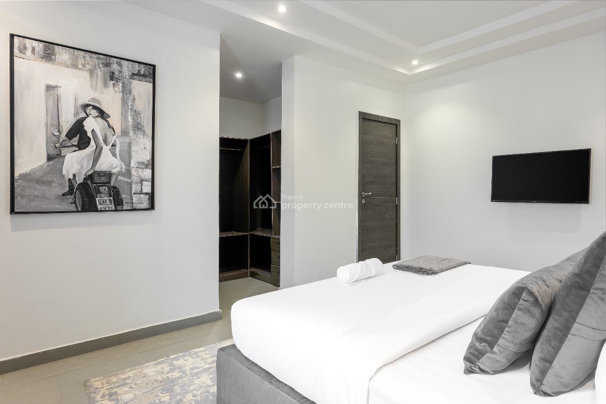 Luxury 3 Bedroom Flats with Excellent Features, Lekki Phase 1, Lekki, Lagos, Flat / Apartment Short Let