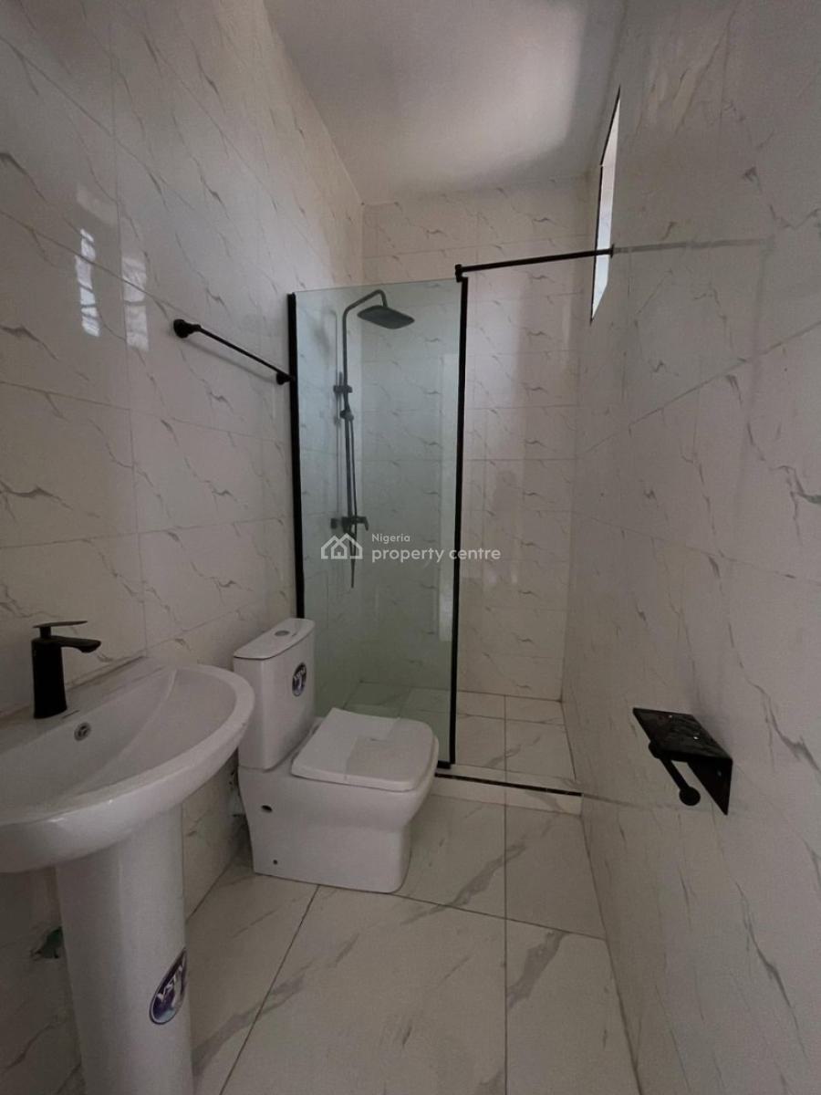 Neatly Built 2 Bedroom Apartment, Ikate, Lekki, Lagos, Flat / Apartment for Rent