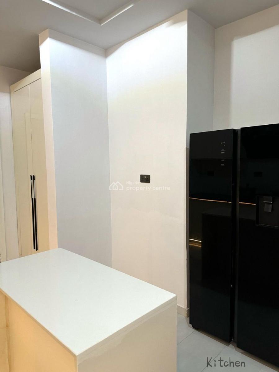 Luxury 4 Bedroom with Ps5, Pool, Gym, Bathtub & Snooker, Victoria Bay Estate, Ikate, Lekki, Lagos, Flat / Apartment Short Let