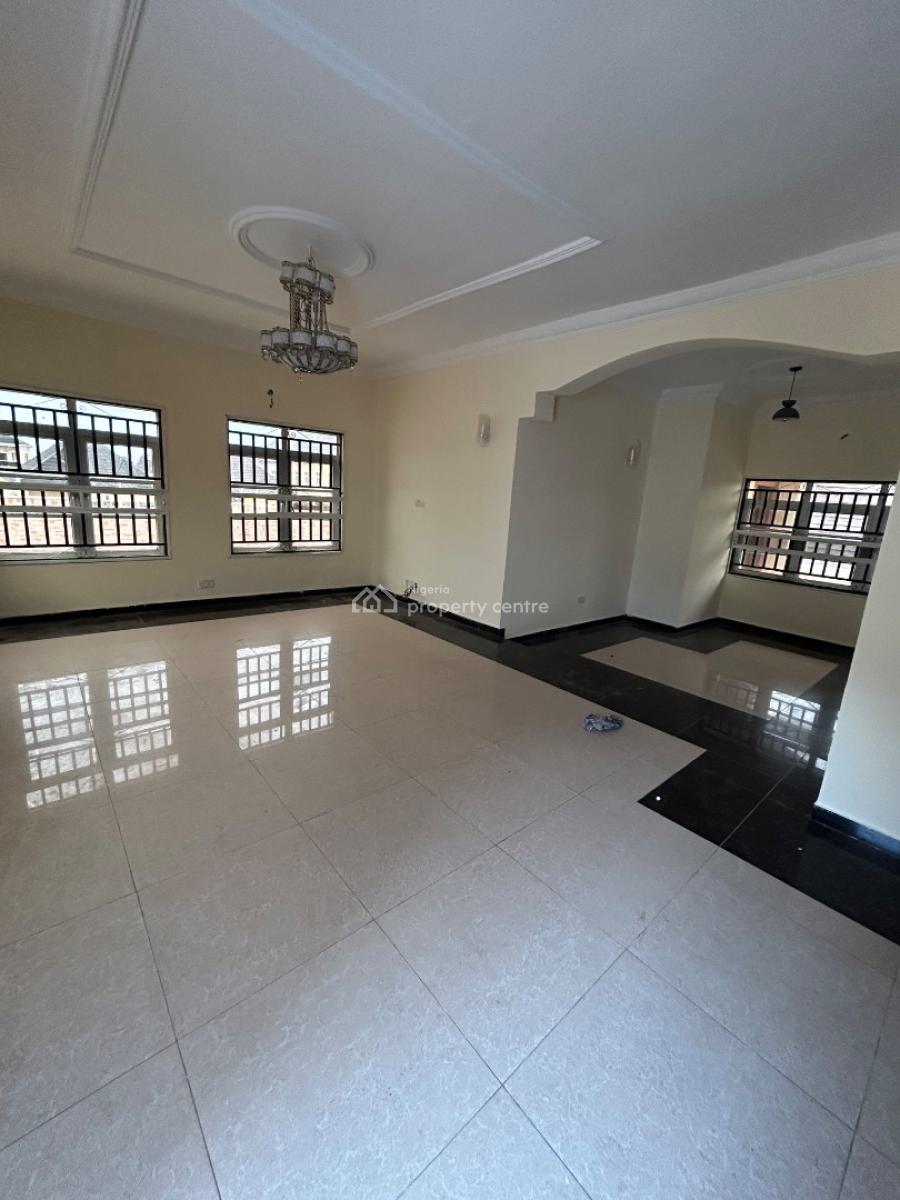 Well Maintained Spacious 3 Bedroom, Bera Estate, Lekki, Lagos, Flat / Apartment for Rent