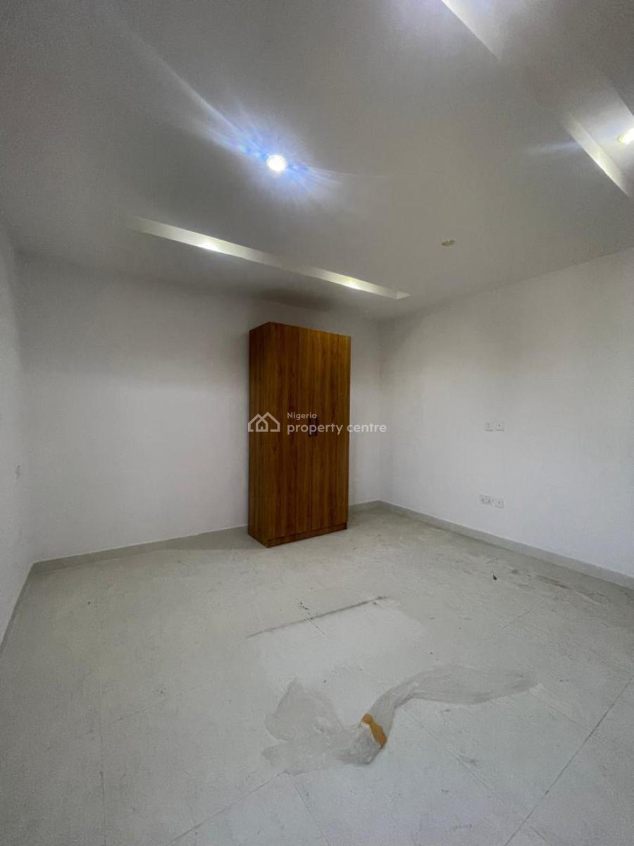 Luxury 2 Bedroom Apartment with Pool, Lekki Phase 1, Lekki, Lagos, Flat / Apartment for Sale