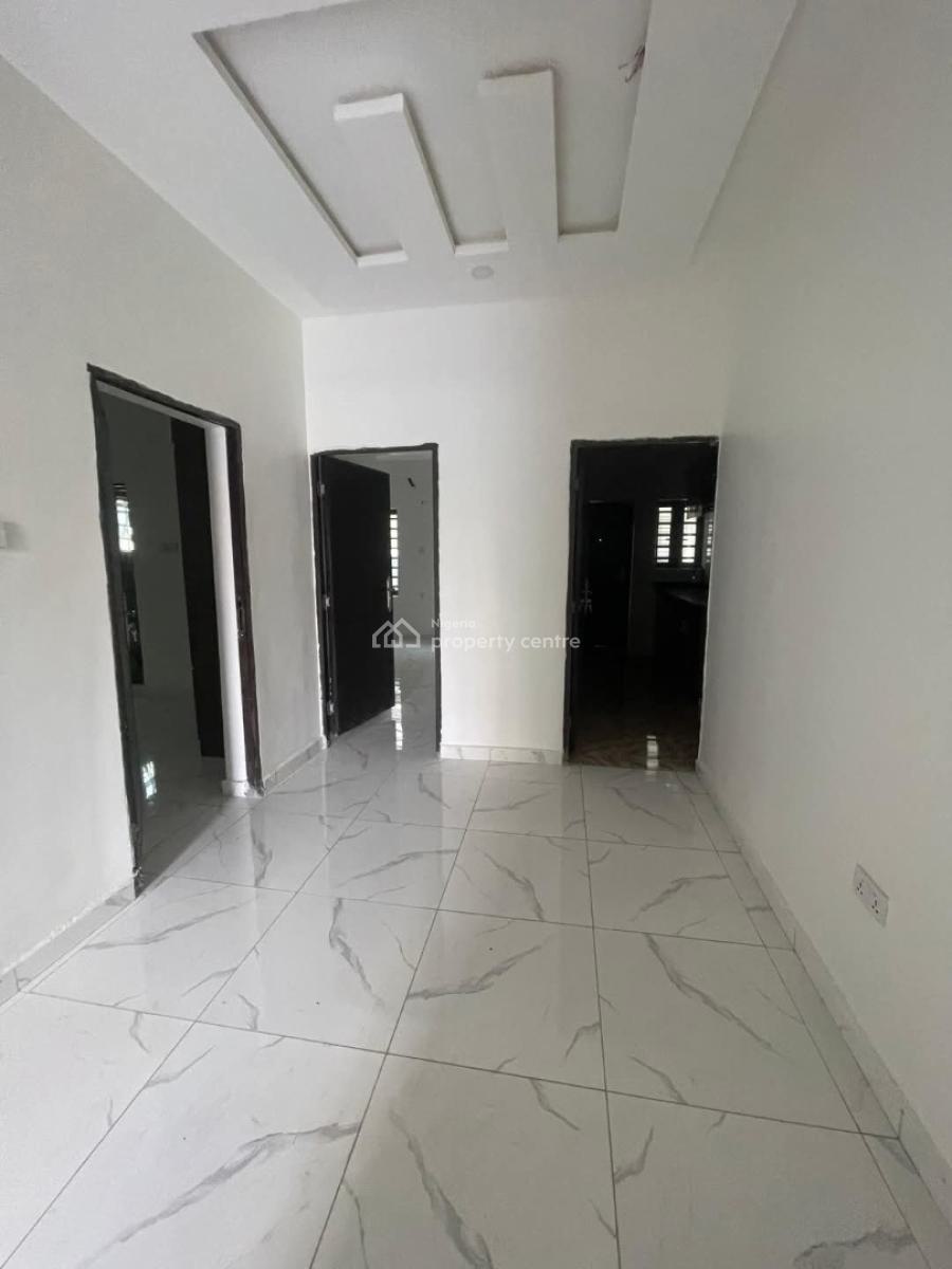 All New Beautifully Built Ensuite 2 Bedrooms Apartment, Upstairs and Ground Fllor, Badore, Ajah, Lagos, Flat / Apartment for Rent