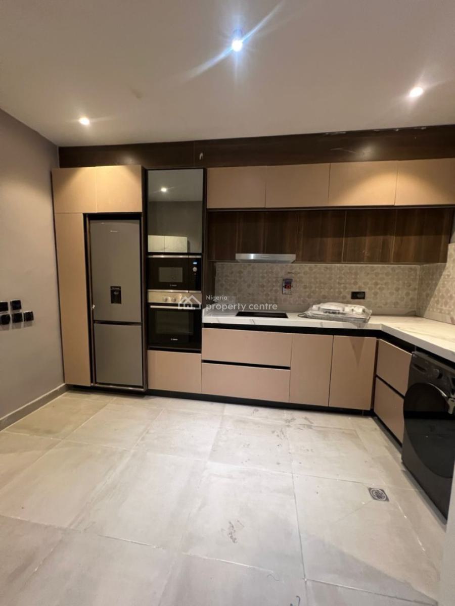 Fully Serviced Two Bedroom Apartment, Lekki Phase 1, Lekki, Lagos, Flat / Apartment for Rent