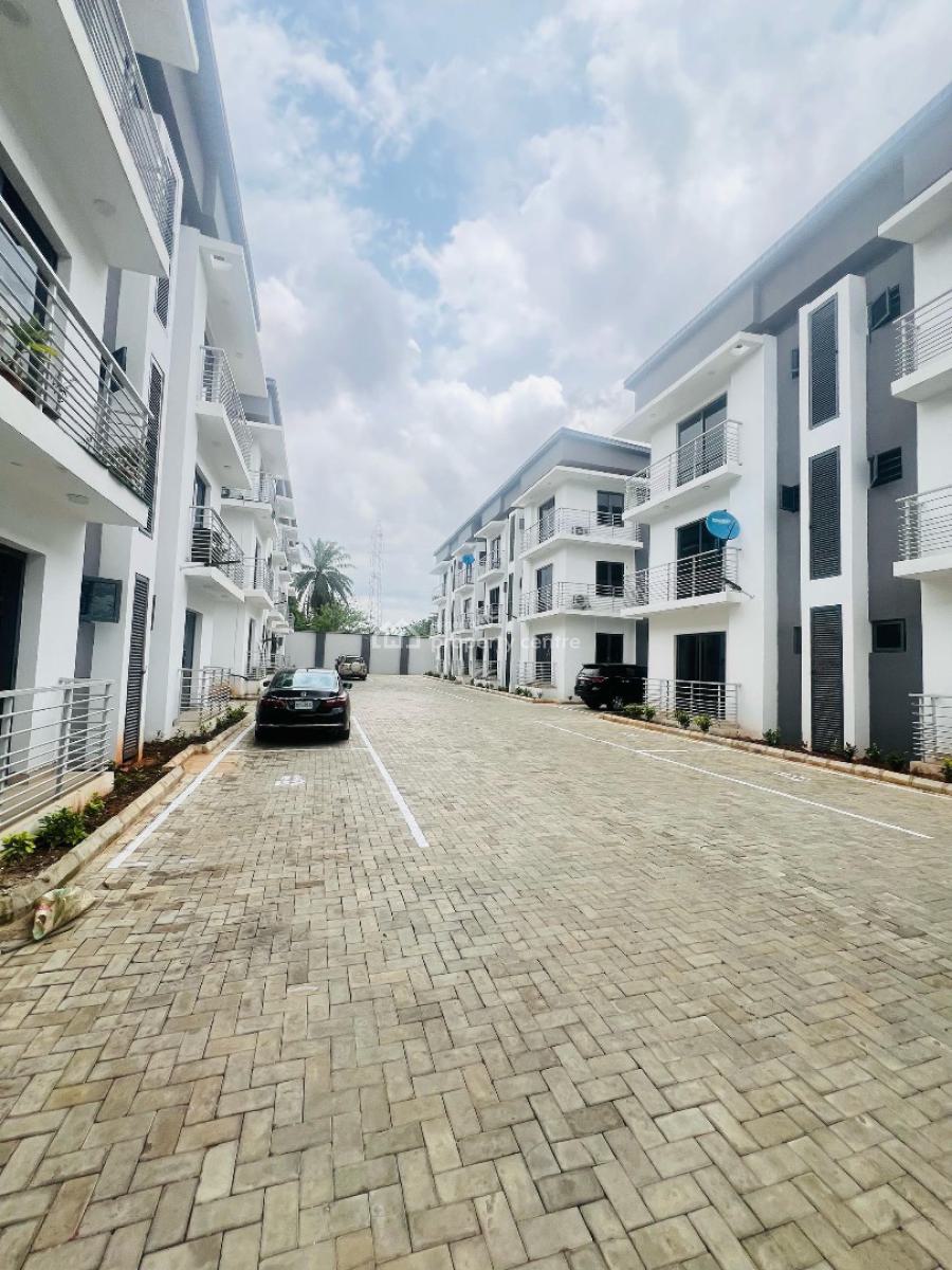 Breathtaking 3 Bedroom Apartment Plus Bq, Maryland, Ikeja, Lagos, Block of Flats for Sale