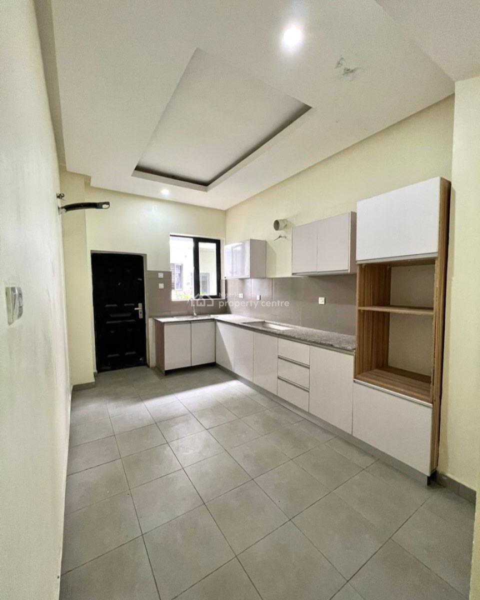 Luxury 4 Bedroom Terrace Duplex with Swimming Pool + Gym, Ologolo, Lekki, Lagos, Terraced Duplex for Sale