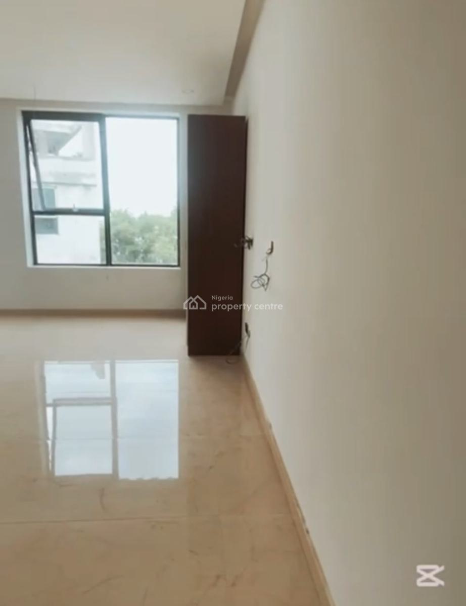 2 Units 4 Bedrooms Semi-detached Duplex, Lekki Phase 1, Lekki, Lagos, Semi-detached Duplex for Sale