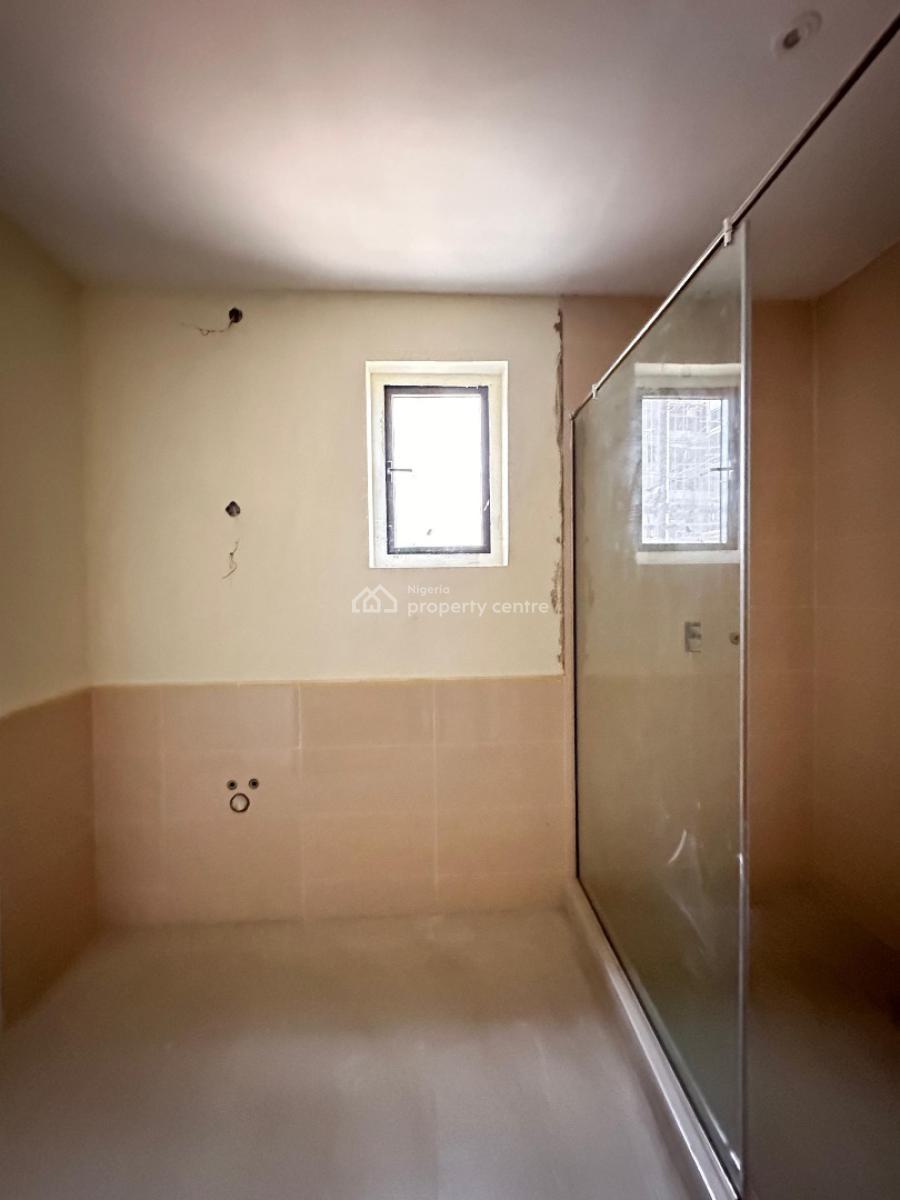Luxury 3 Bedroom Apartment with Bq and a Pool, Lekki Phase 1, Lekki, Lagos, Flat / Apartment for Sale