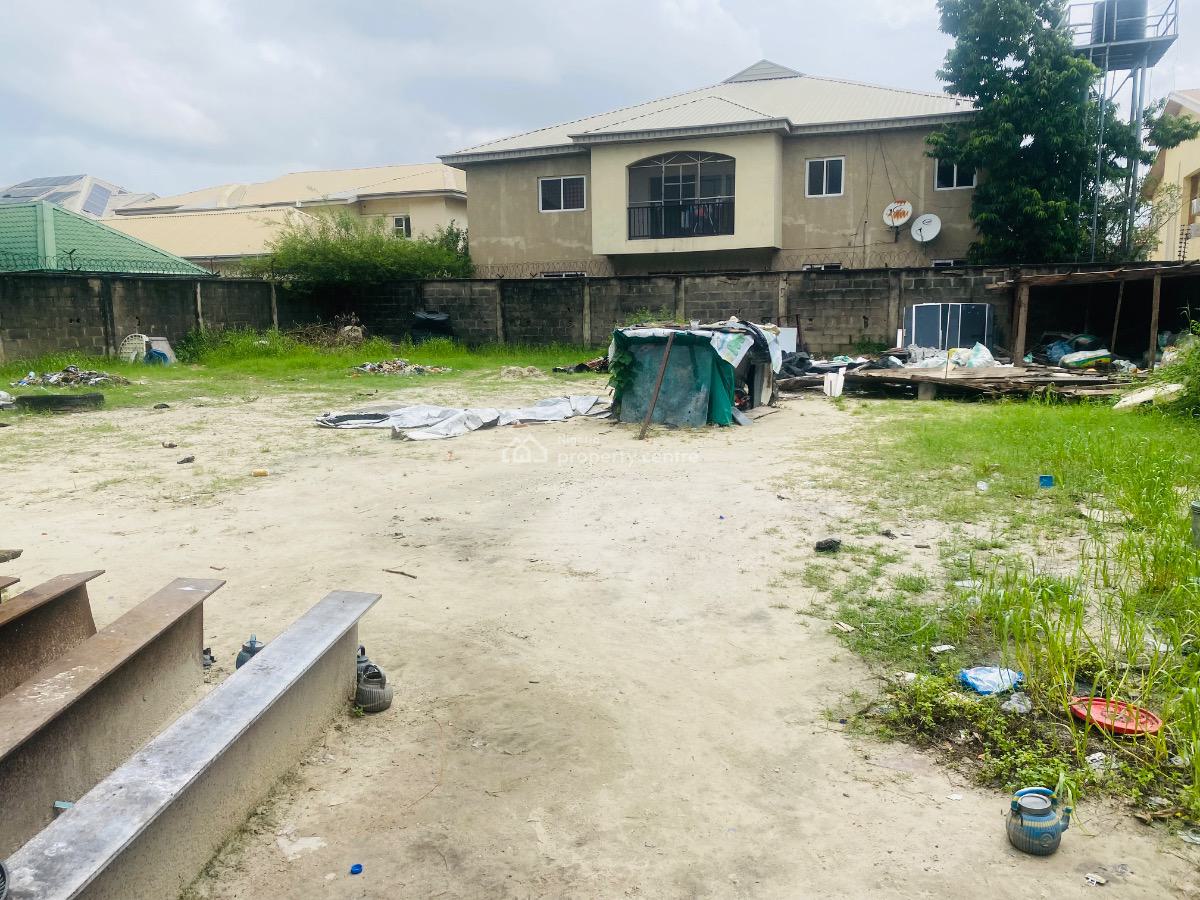Best and Visible Commercial Land in an Upscale Area, Admiralty Road, Lekki Phase 1, Lekki, Lagos, Mixed-use Land for Sale