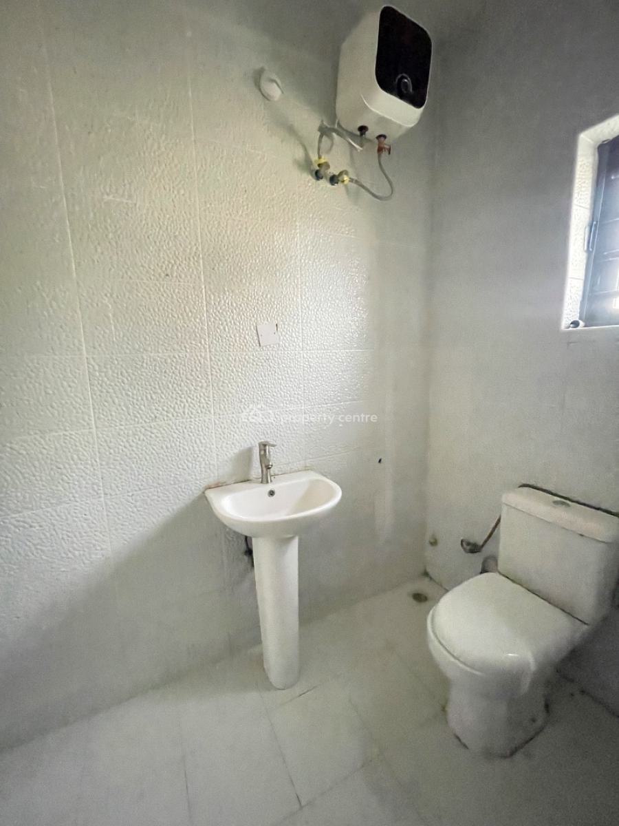 Spacious and Affordable 3-bedroom Apartment After Orchid Roundabout, Orchid Road, Lekki, Lagos, Flat / Apartment for Rent