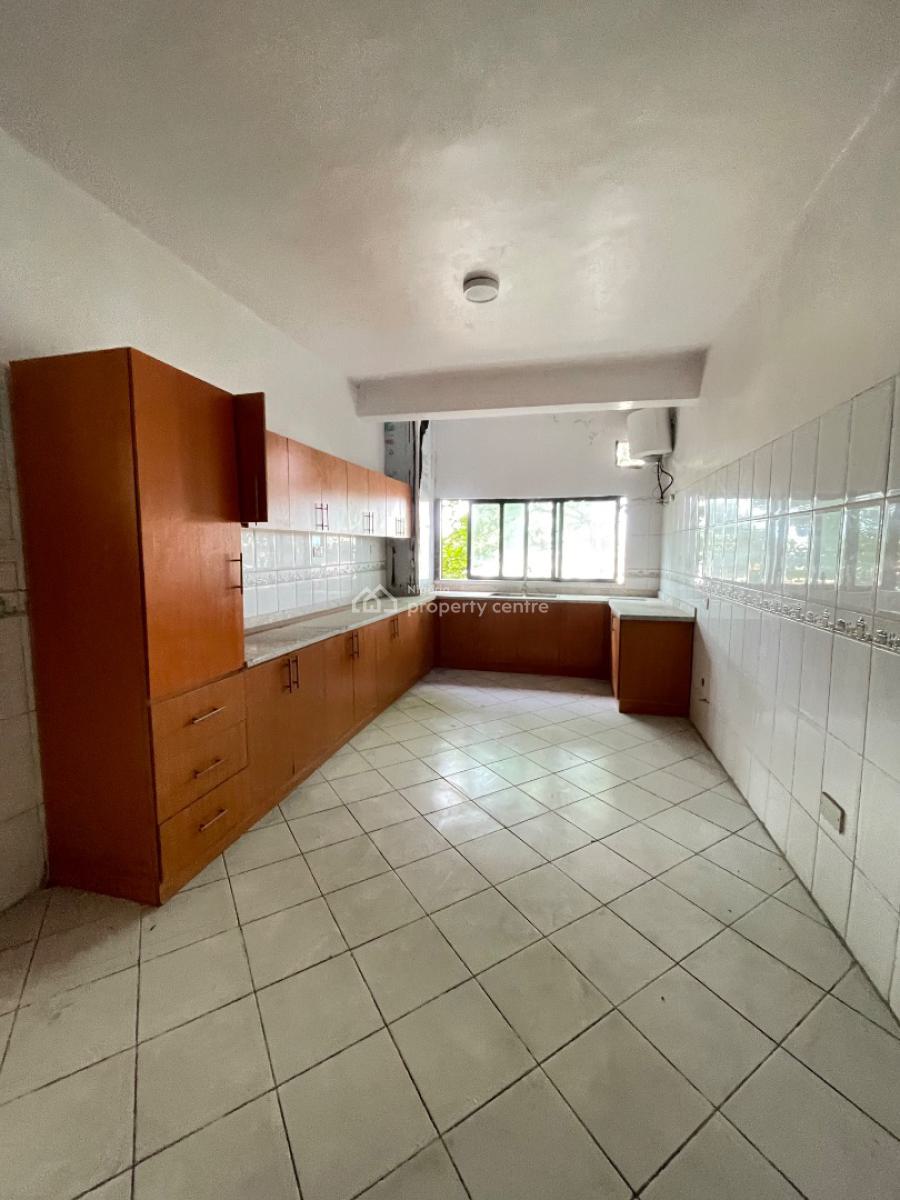 28 Units of Renovated and Serviced 3-bedroom Spacious Apartment, Elenganza, Lekki, Lagos, Flat / Apartment for Rent