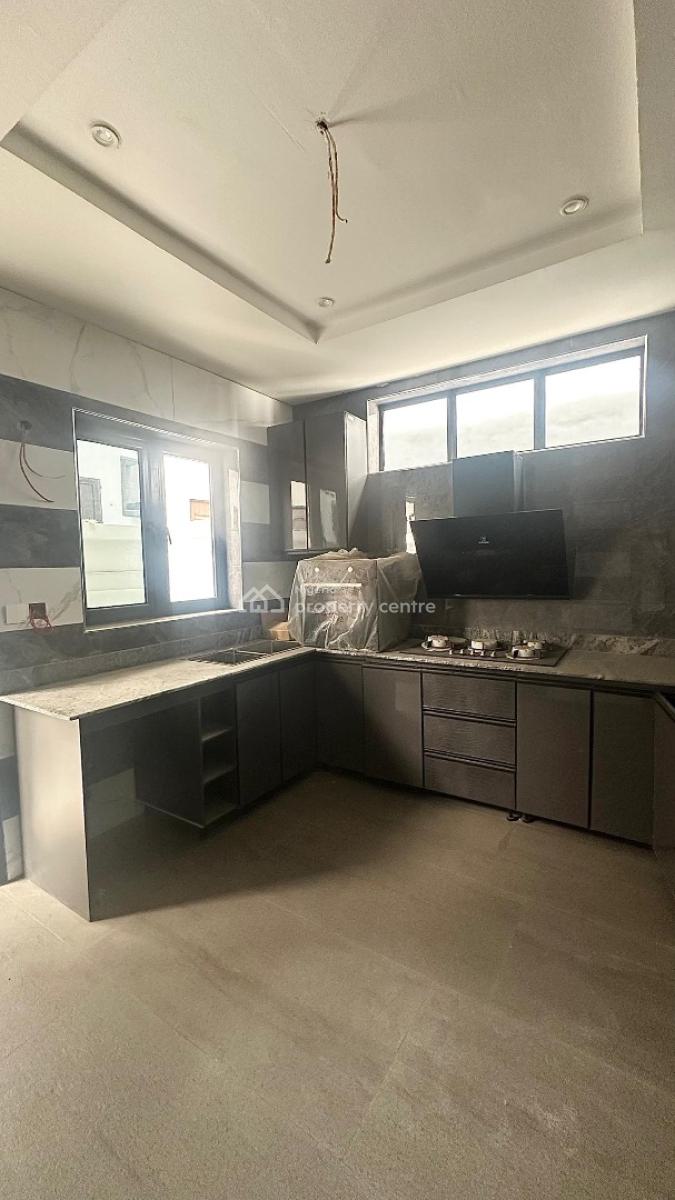 Luxury 4bedroom, Chevron Drive, Lekki, Lagos, Detached Duplex for Sale
