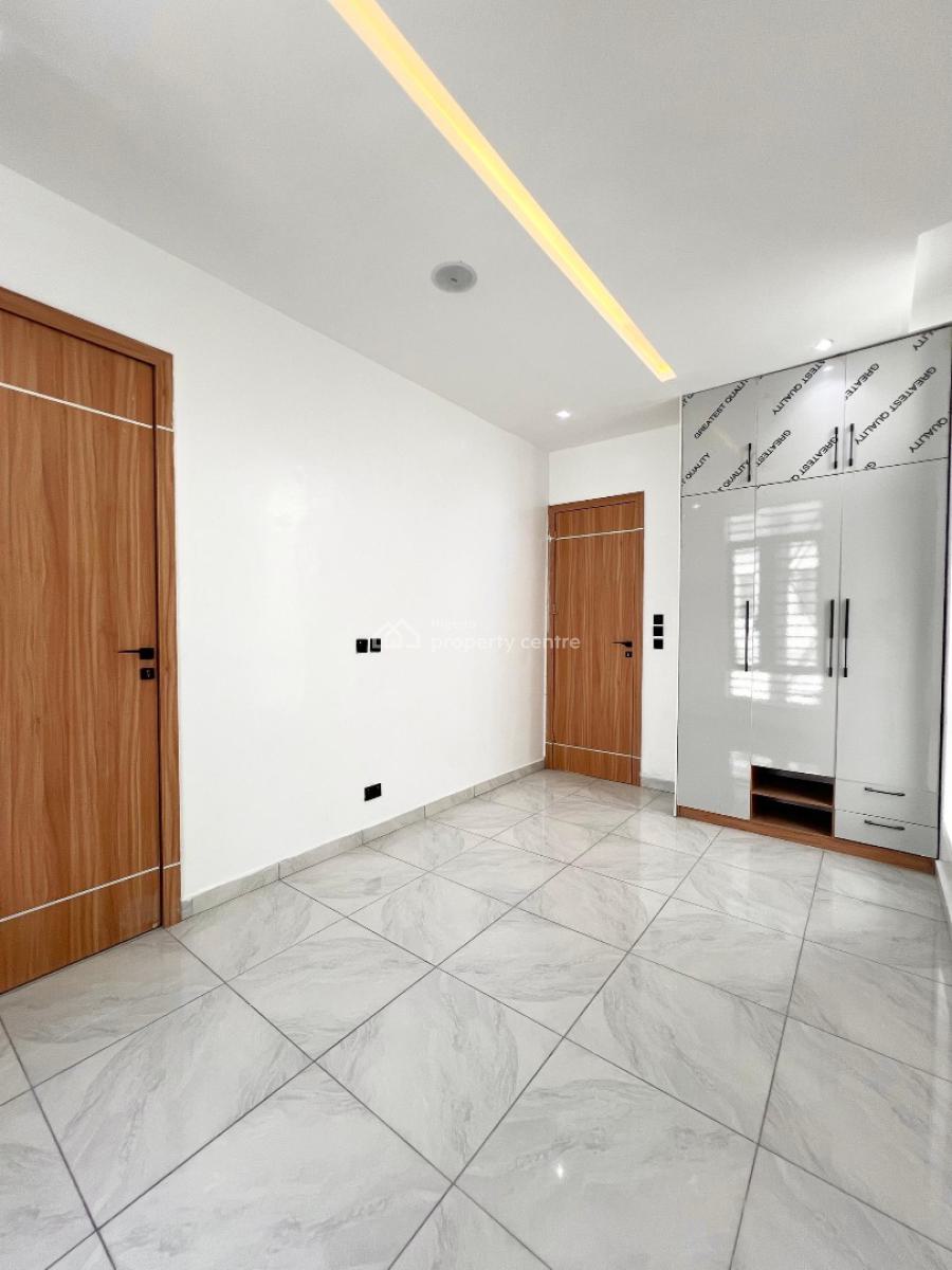 Spacious 4-bedroom Fully Detached Duplex + Bq., Lekki, Lagos, House for Sale