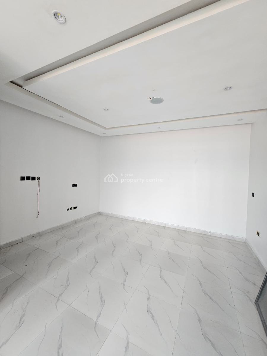 Exquisitely Detailed 3 & 2 Bedroom Apartment with Bq in a Serene Area, Lekki Phase 1, Lekki, Lagos, Flat / Apartment for Sale
