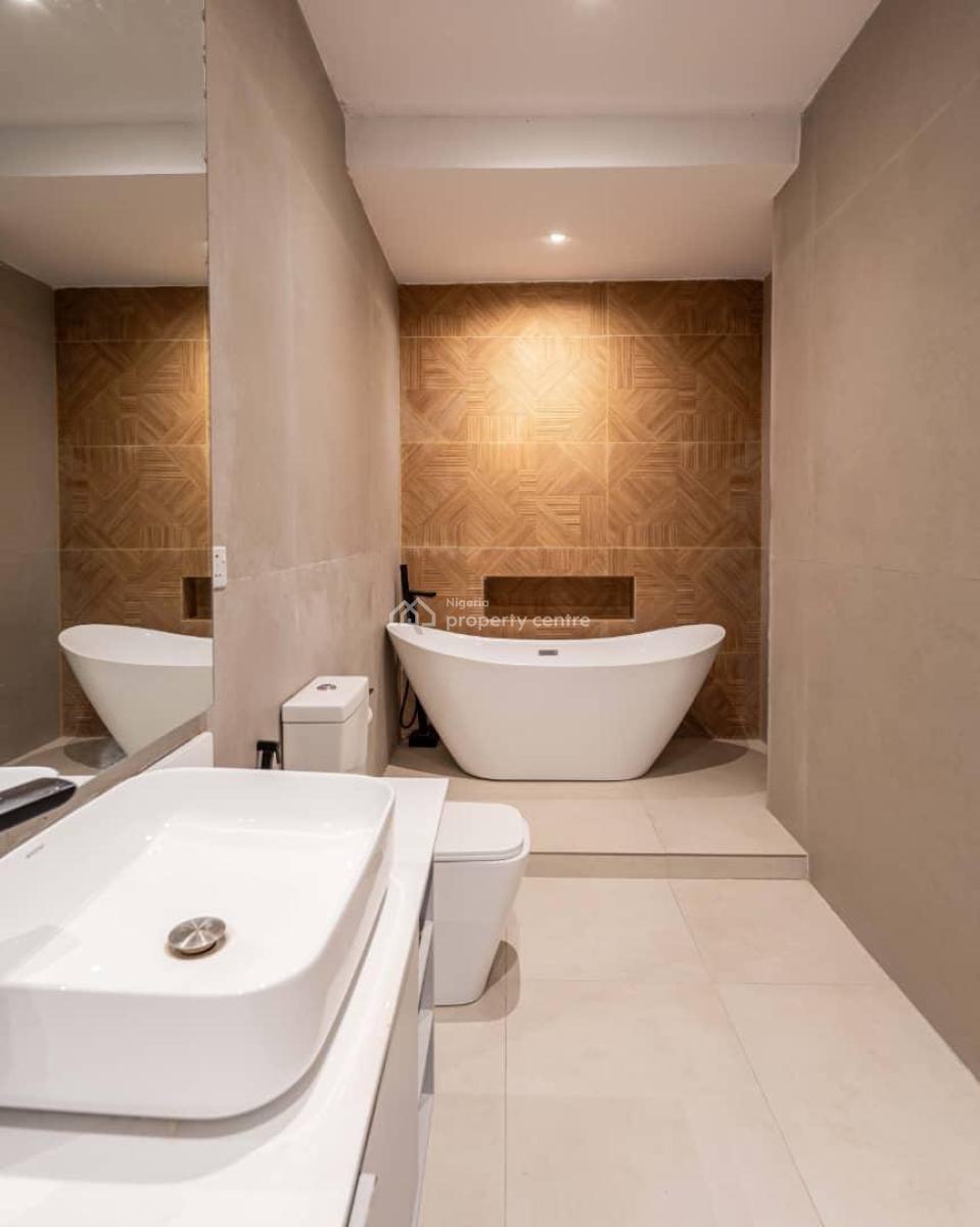3 Bedroom Luxury Apartment, Lekki Phase 1, Lekki, Lagos, Flat / Apartment Short Let