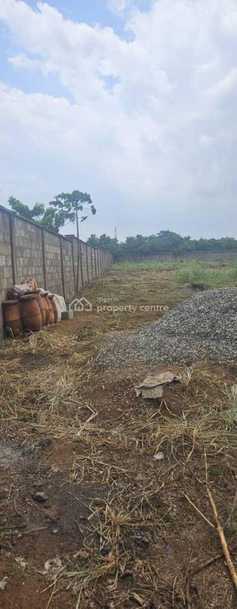 Fenced 3.14 Hectares Facing The Expressway with Cofo, Lagos Ibadan Express Way, Before Sagamu Interchange, Ogun State., Km 46, Ogun, Mixed-use Land for Sale