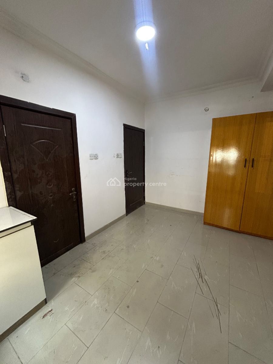 Well Maintained Self Contain with Open Plan Kitchen, Off Admiralty Way, Lekki Phase 1, Lekki, Lagos, Self Contain (single Rooms) for Rent