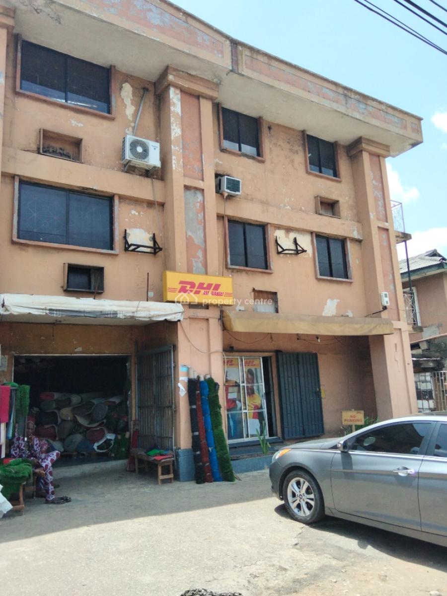 2 Units of 3 Bedrooms Office Space and 3 Lock Up Shops, Along Obanikoro to Onipanu Ikorodu Road, Onipanu, Shomolu, Lagos, Plaza / Complex / Mall for Sale