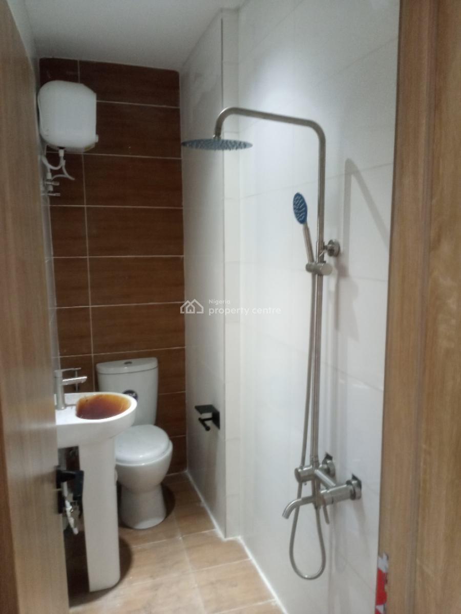 Executive 3 Bedroom, Aguda, Surulere, Lagos, Flat / Apartment for Rent