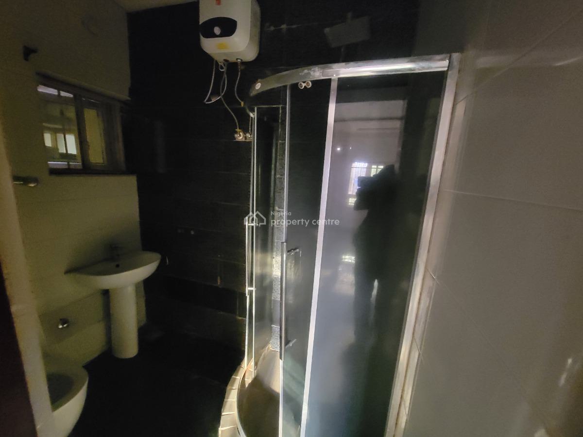2 Bedroom Block of Flat, Guzape District, Abuja, Flat / Apartment for Rent