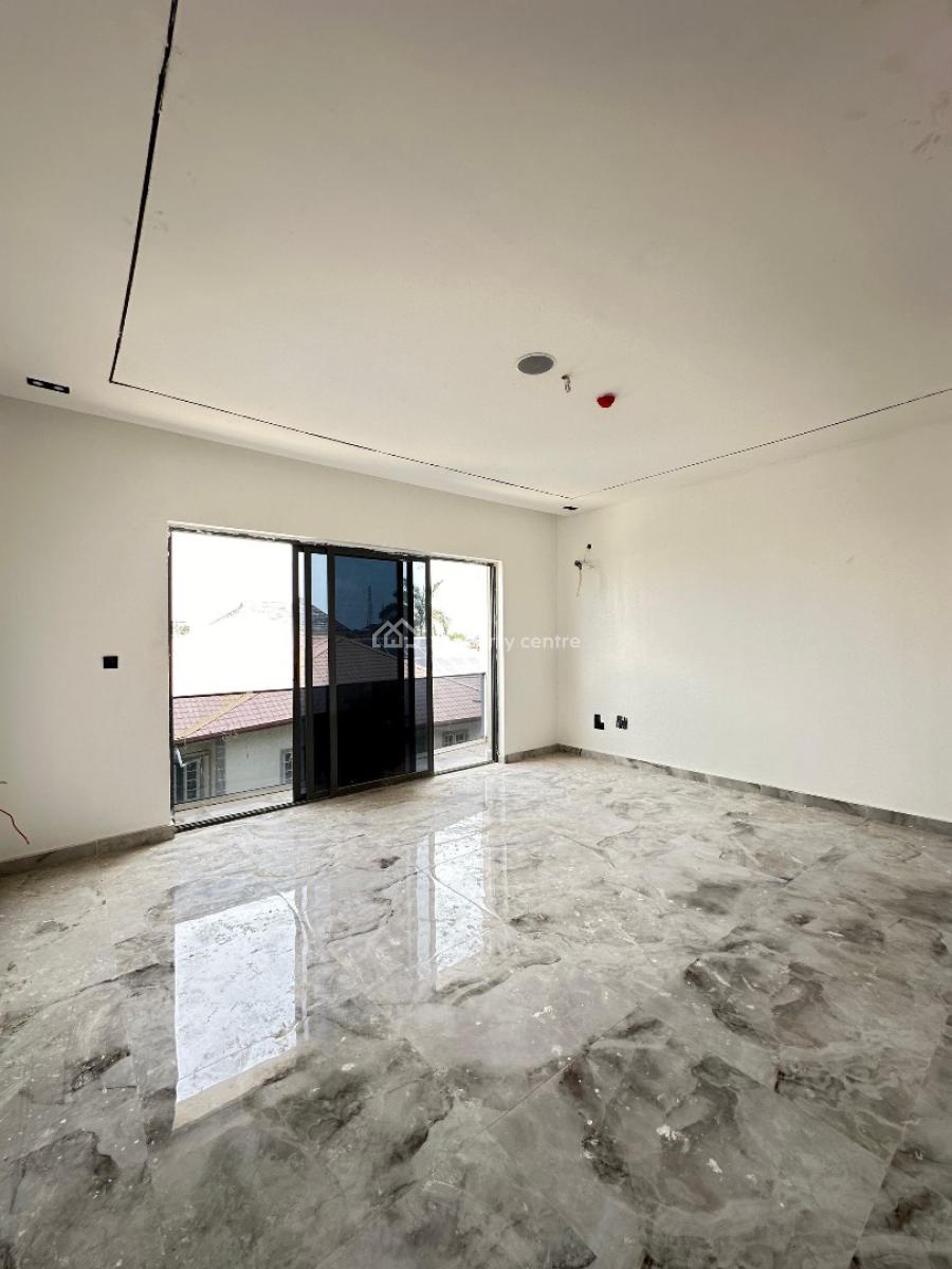 Luxury 4 Bedroom Terraced Duplex with a Pool Gym and Bq, Lekki Phase 1, Lekki, Lagos, House for Sale