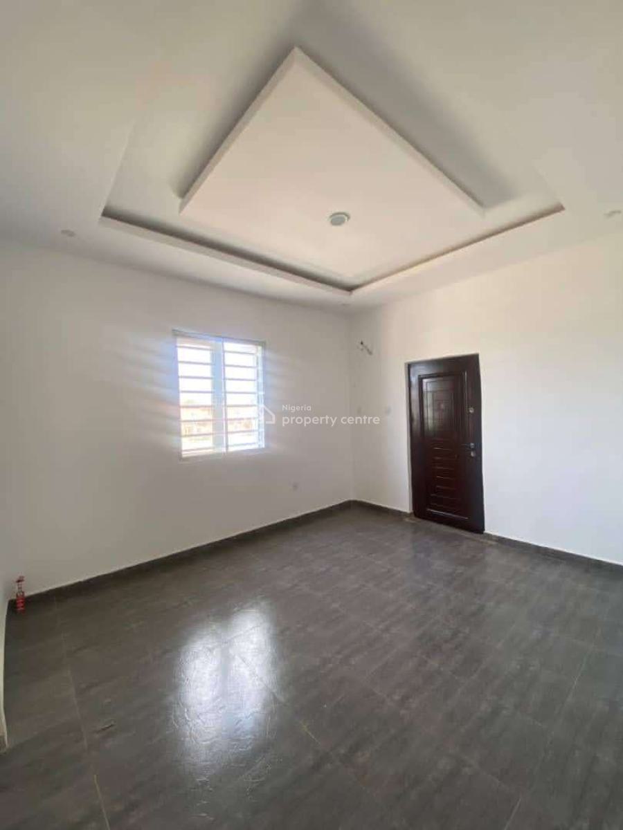 Newly Built Executive 3-bedroom Flat, Surulere, Lagos, Flat / Apartment for Rent