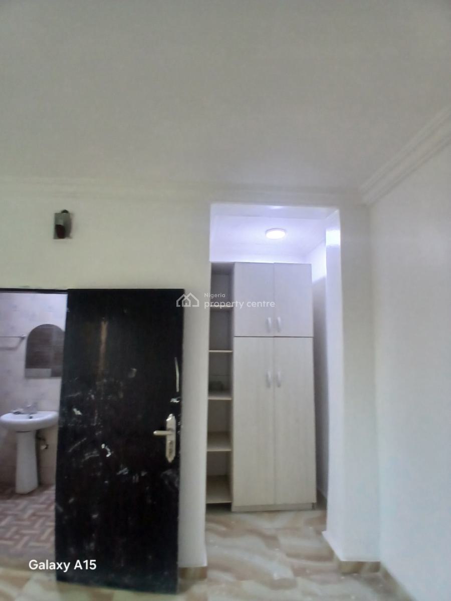 Luxurious Newly Built Self Con with Big Kitchen, Lekki Paradise 3 Estate, Chevron Drive, Lekki, Lagos, Self Contain (single Rooms) for Rent