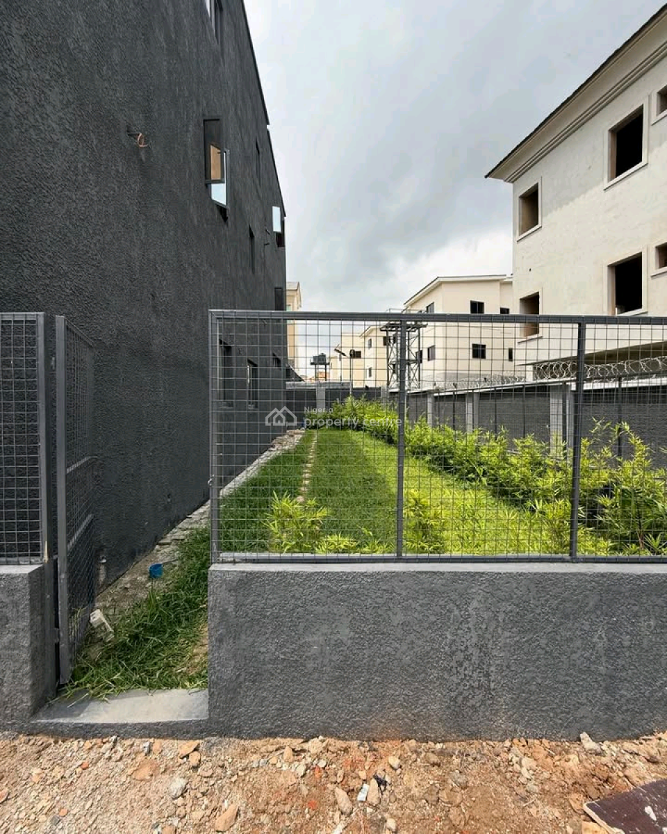 4 Bedroom Terrace Duplex Corner Unit 1 Room Bq, Life Camp, Abuja, Terraced Duplex for Sale