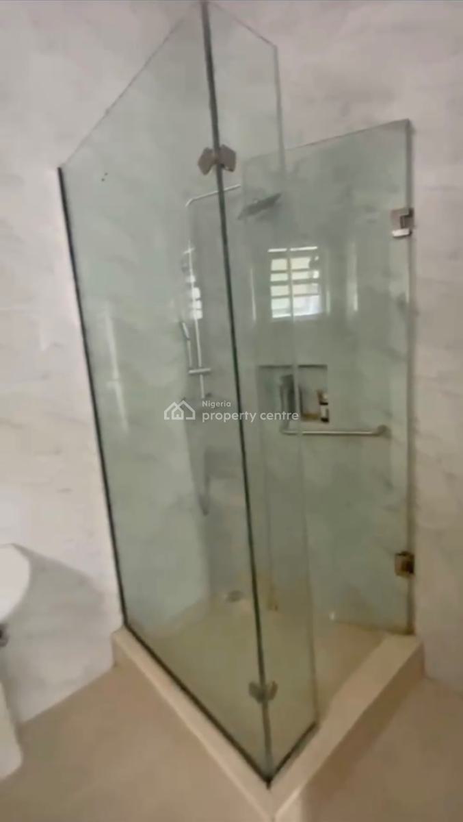 Shared Apartment 4 Persons in The House, Orchid Road, Lekki Expressway, Lekki, Lagos, Semi-detached Duplex for Rent