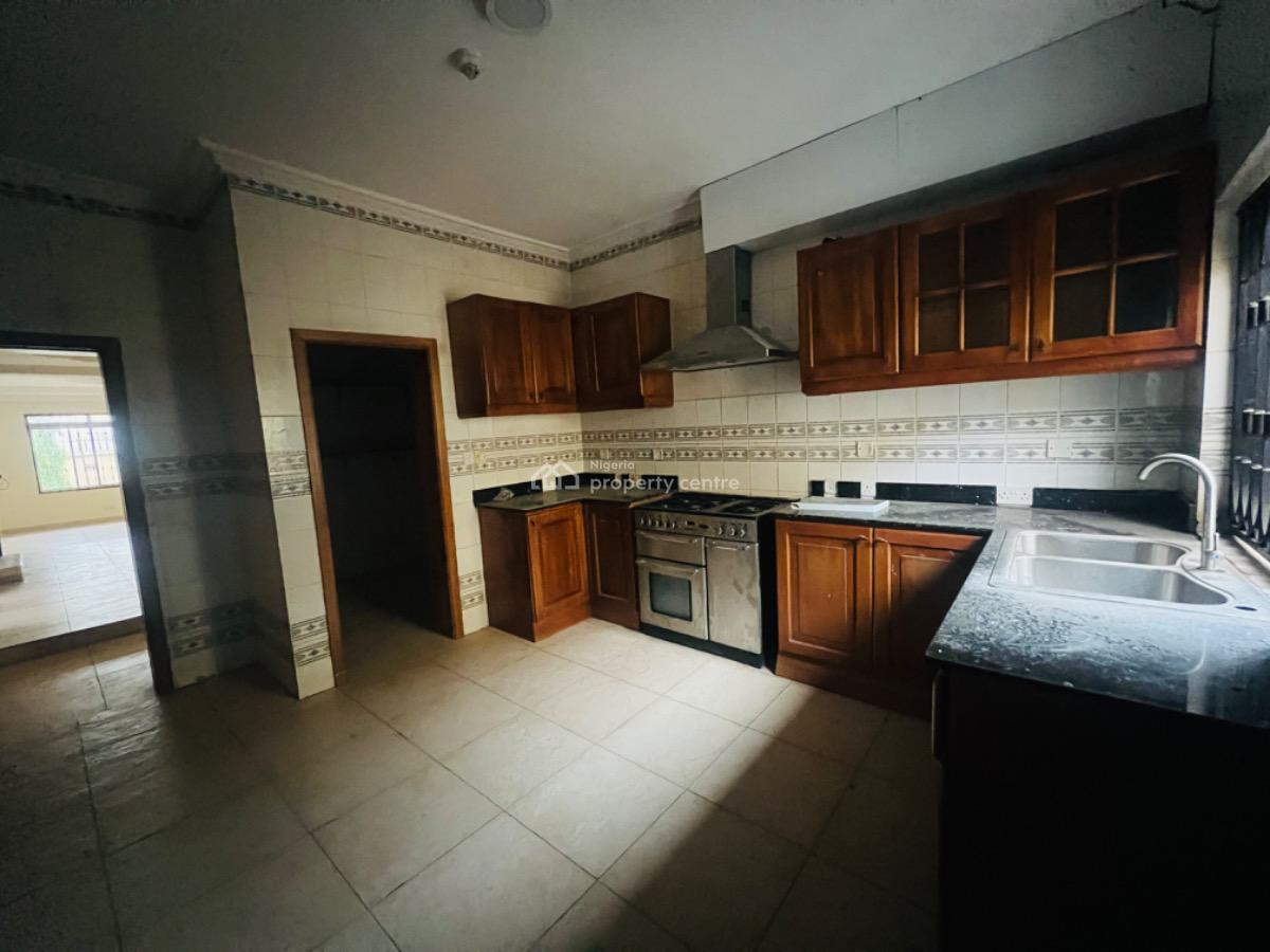 4 Bedroom Duplex, Lekki Right, Lekki, Lagos, Terraced Duplex for Rent