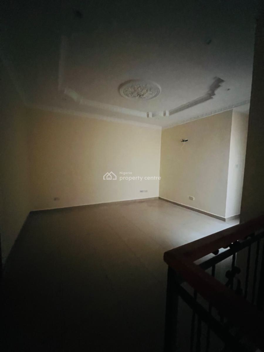4 Bedroom Duplex, Lekki Right, Lekki, Lagos, Terraced Duplex for Rent