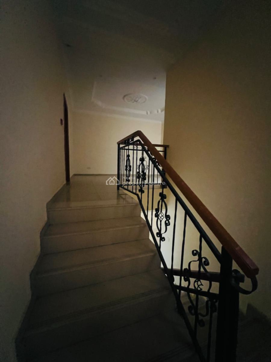 4 Bedroom Duplex, Lekki Right, Lekki, Lagos, Terraced Duplex for Rent