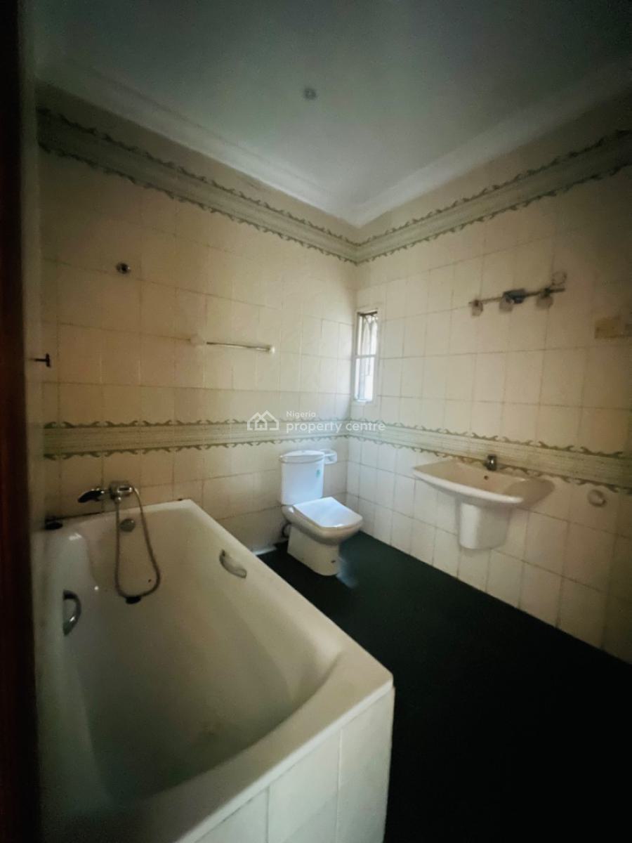 4 Bedroom Duplex, Lekki Right, Lekki, Lagos, Terraced Duplex for Rent