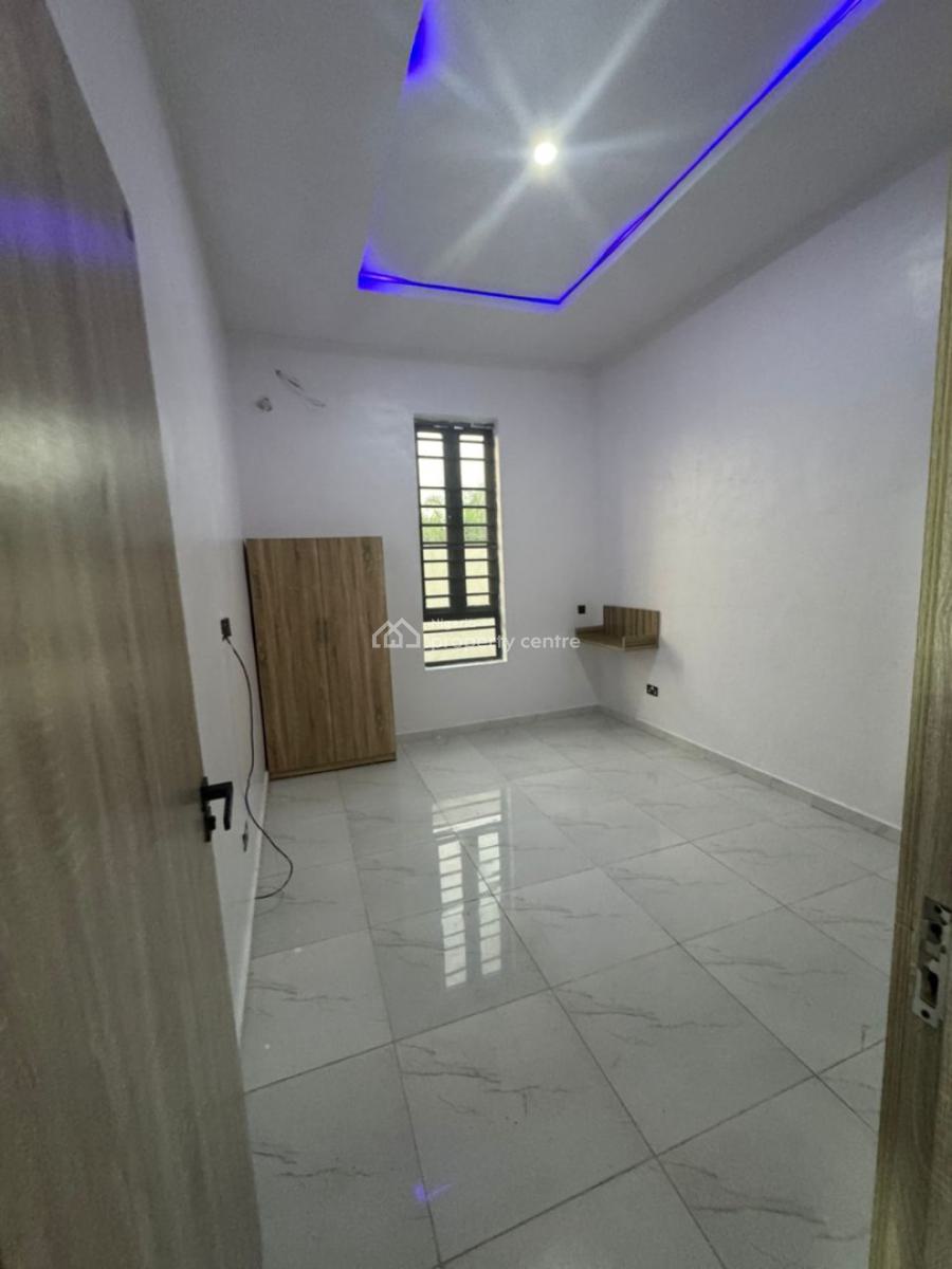 a Contemporary 5 Bedrooms Detached House with Bq, Nominee Estate By General Paint, Ajah, Lagos, Detached Duplex for Rent