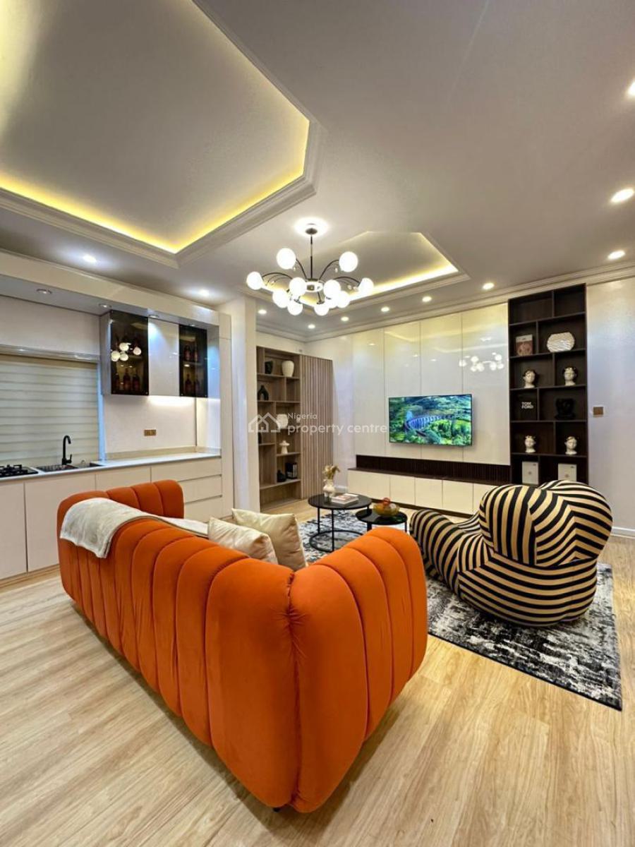 Luxury & Cozy 1 Bedroom with a Private Cinema, Osapa, Lekki, Lagos, Flat / Apartment Short Let