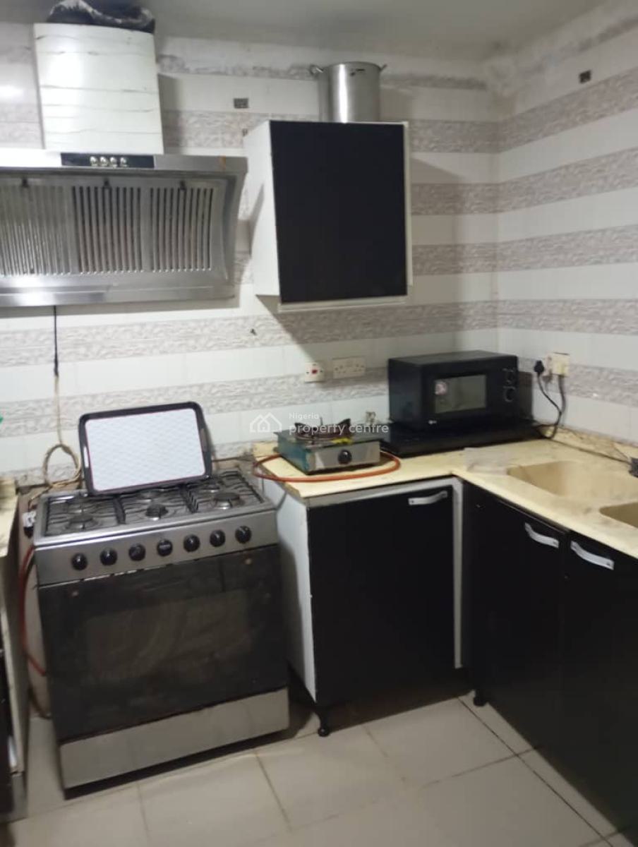 2 Bedrooms Flat in a Serene Environment with Bq, Lekki, Lagos, Flat / Apartment for Sale