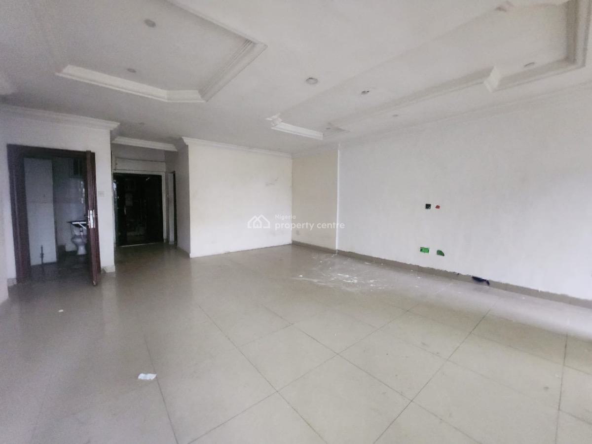 2 Bedrooms Flat in a Serene Environment with Bq, Lekki, Lagos, Flat / Apartment for Sale