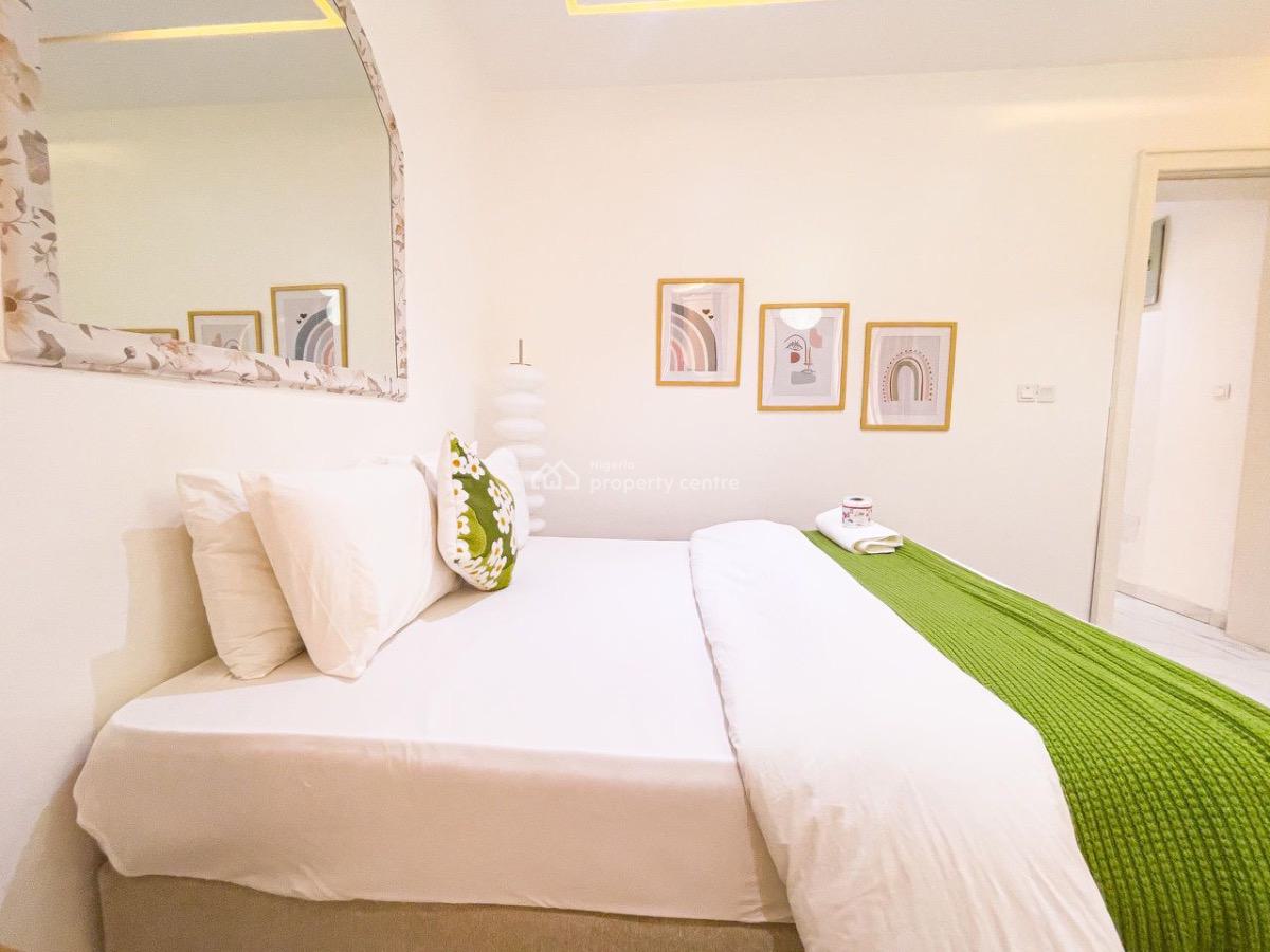 2 Bedroom Penthouse with Pool, Ps5 and Snooker, Lekki Phase 1, Lekki, Lagos, Flat / Apartment Short Let