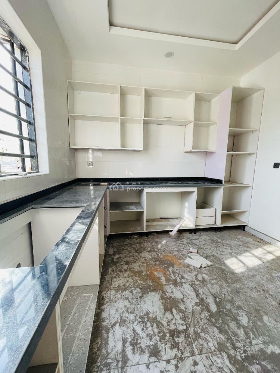 Lovely Built 4 Bedroom Terrace Duplex with Certificate of Occupancy, Gbagada, Lagos, Terraced Duplex for Sale