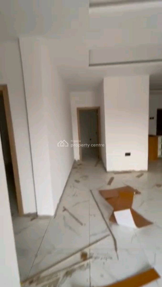 an Executive, Lovely and Standard 3 Bedroom Apartment, Surulere, Lagos, Flat / Apartment for Sale