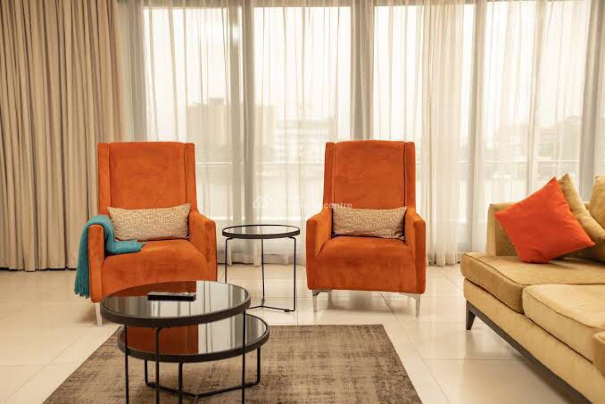 Legit 3 Bedroom Apartment, Walter Carrington Cresent, Victoria Island (vi), Lagos, Flat / Apartment for Rent