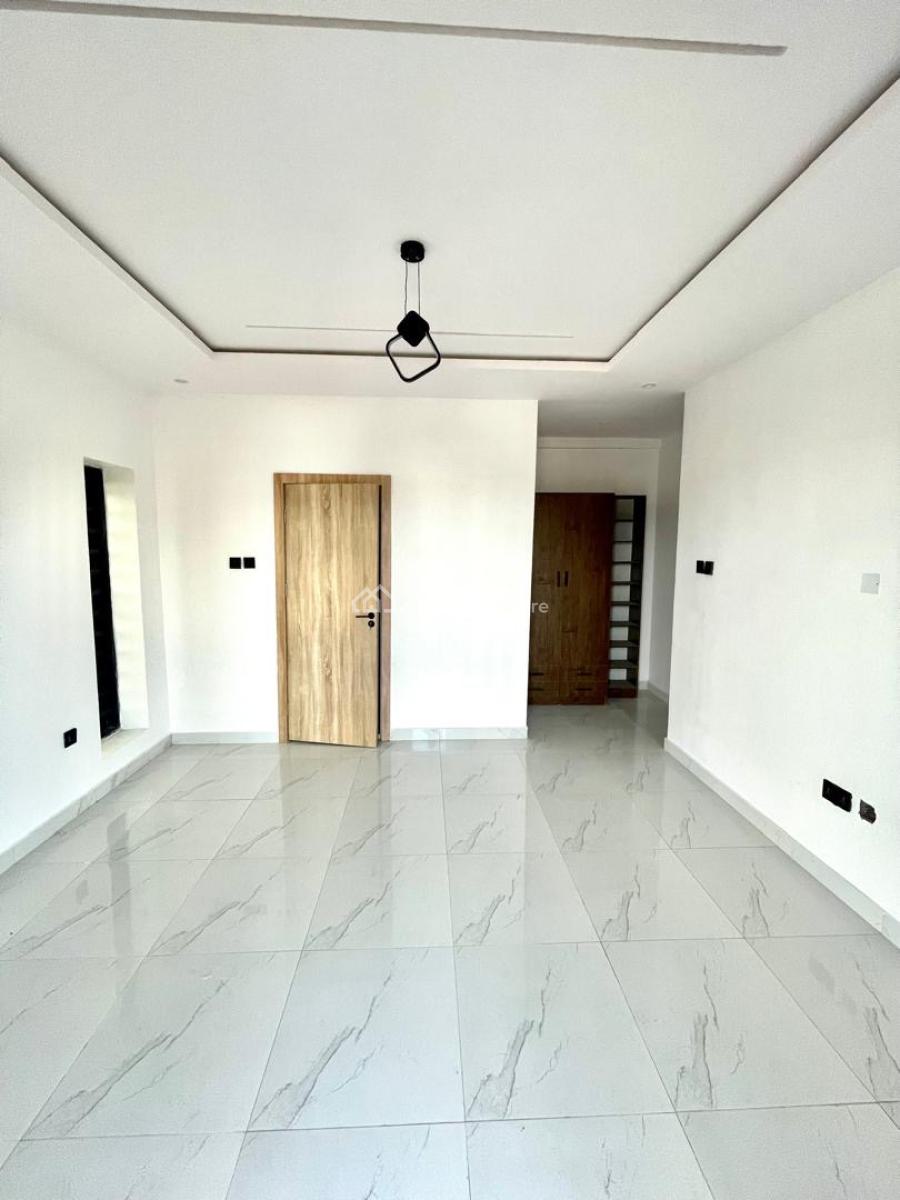 Luxury 1 Bedroom, Ologolo, Lekki, Lagos, Block of Flats for Sale
