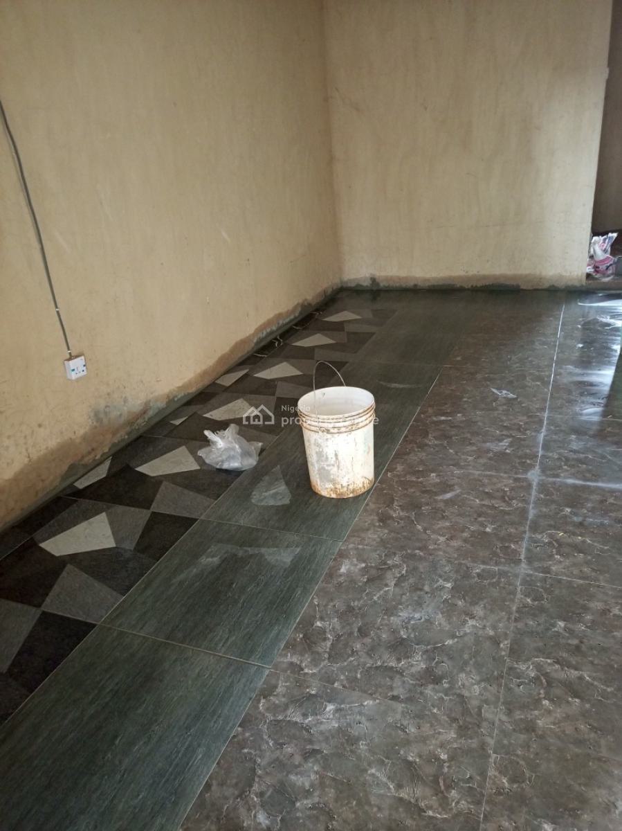 Newly Built Spacious 2 Bedroom All Rooms En Suite, Oremeji Junction Before Bankole Estate, Magboro, Ogun, Flat / Apartment for Rent
